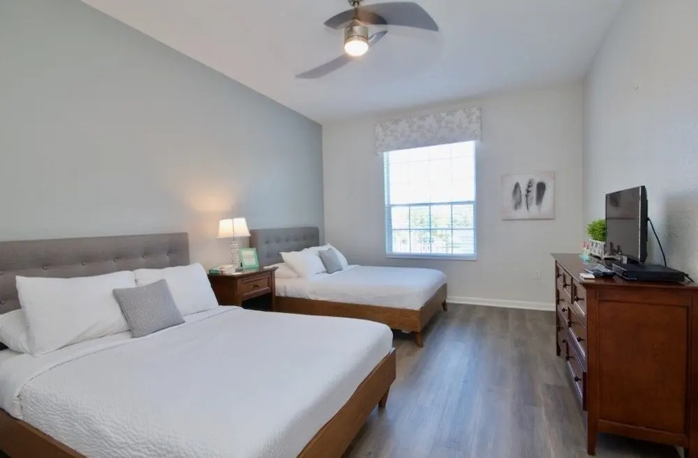 Vista Cay Luxury Retreat 3 Bedroom Condo by Redawning