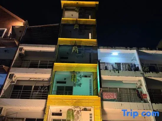 LimeTree Loft Guesthouse