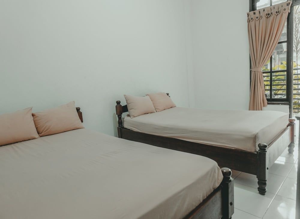 Отель Hotel Diana 1 в Денпасаре