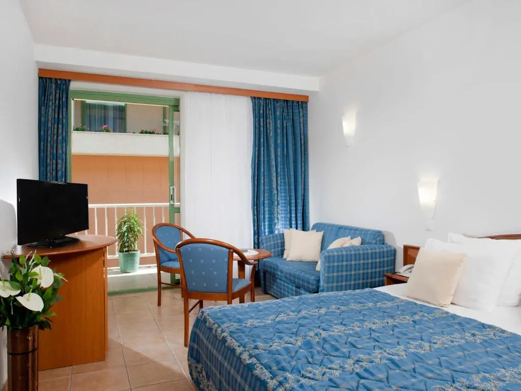Bluesun Hotel Marina - Chambres