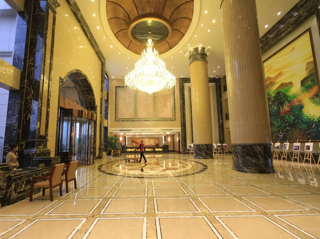 Presidential Double Suite twin beds