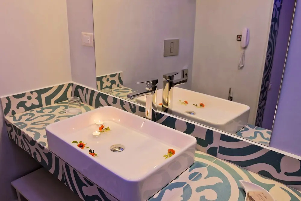 Royal Marmin Bay Boutique & Art Hotel - Adults Only - Chambres
