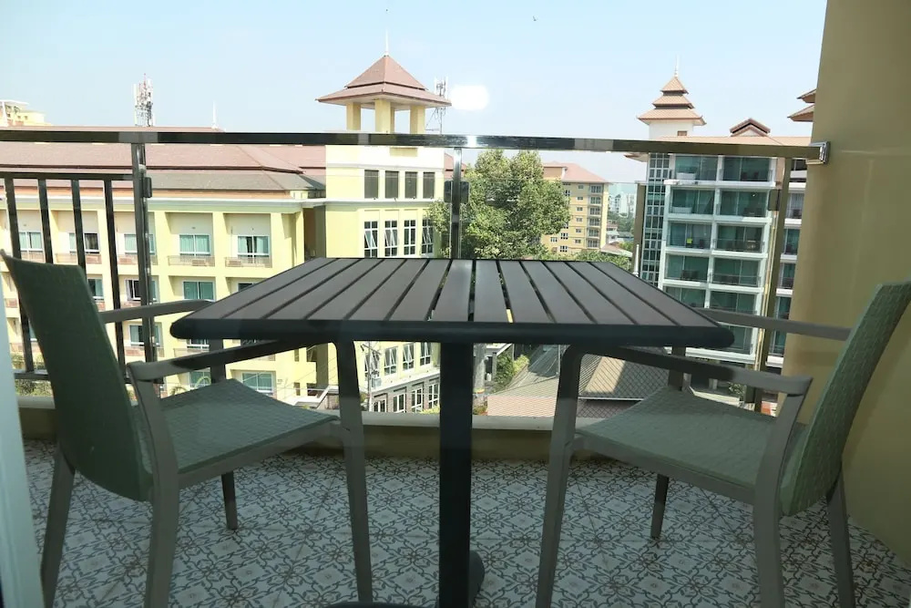 Crystal Palace Pattaya Hotel - Chambres