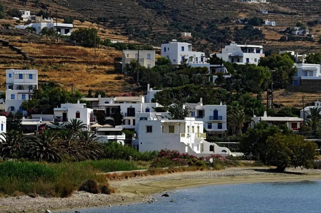 Akrogiali Hotel
