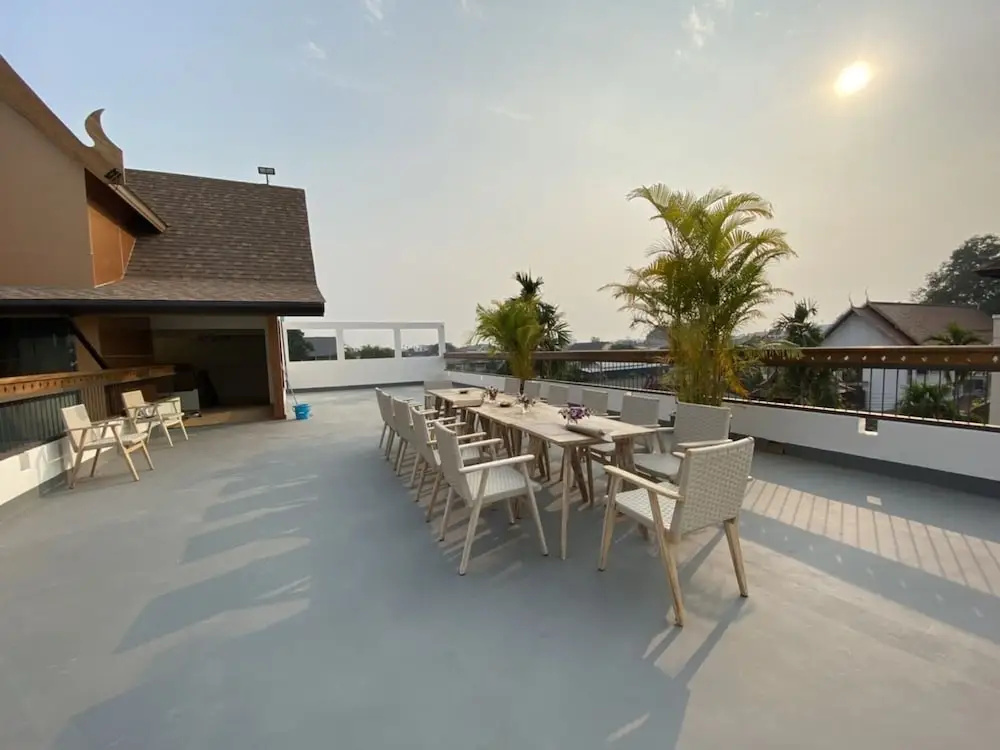 Beach & Waterfront