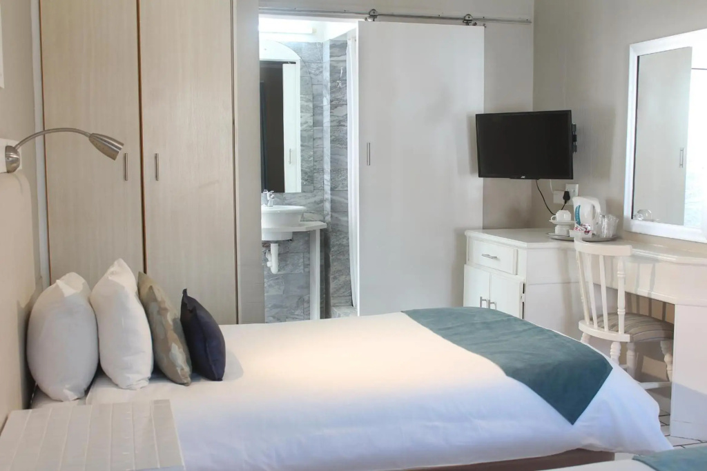 Oceans Hotel & Self Catering - Général