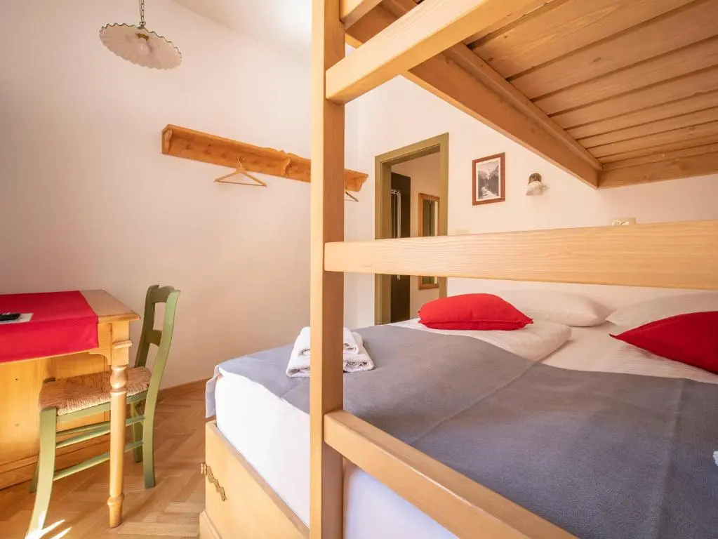 Berghi Hotel and Apartments - Chambres