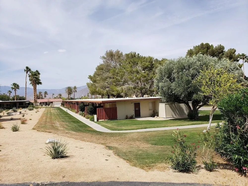 Borrego Springs Embassy