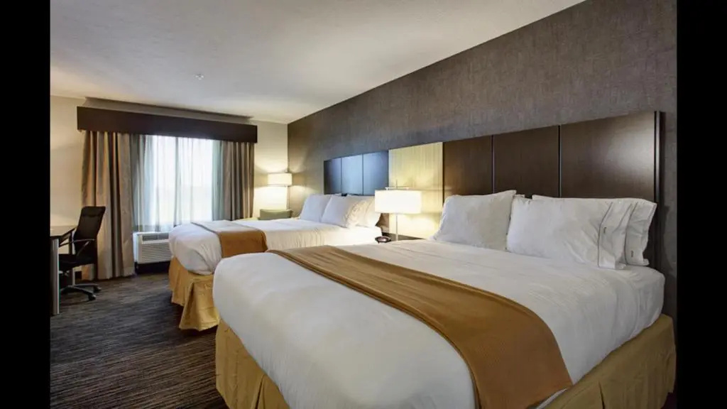 Holiday Inn Express Hotel & Suites NORTH FREMONT by IHG - Chambres