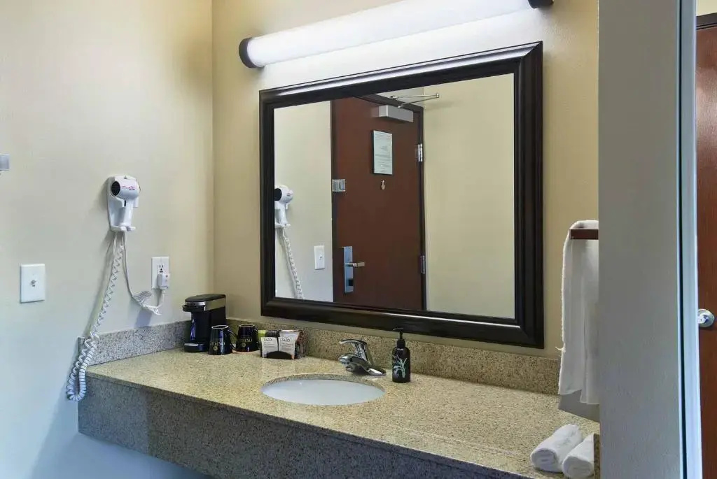 Oxford Suites Yakima - Chambres