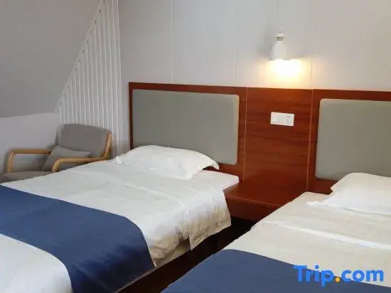 4 Bedrooms Suite
