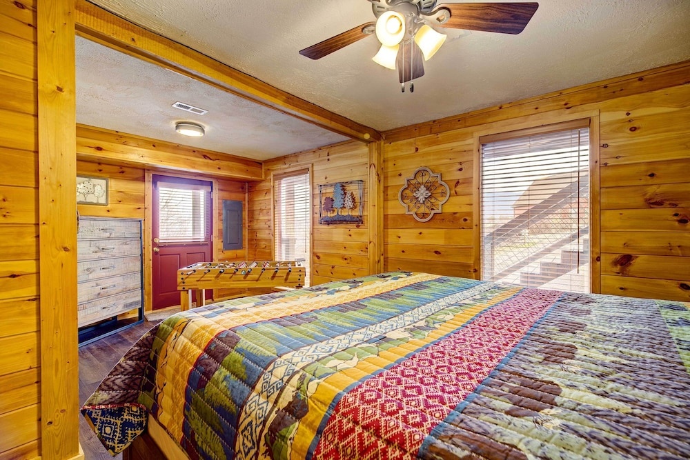 Tennessee Chalet — 3