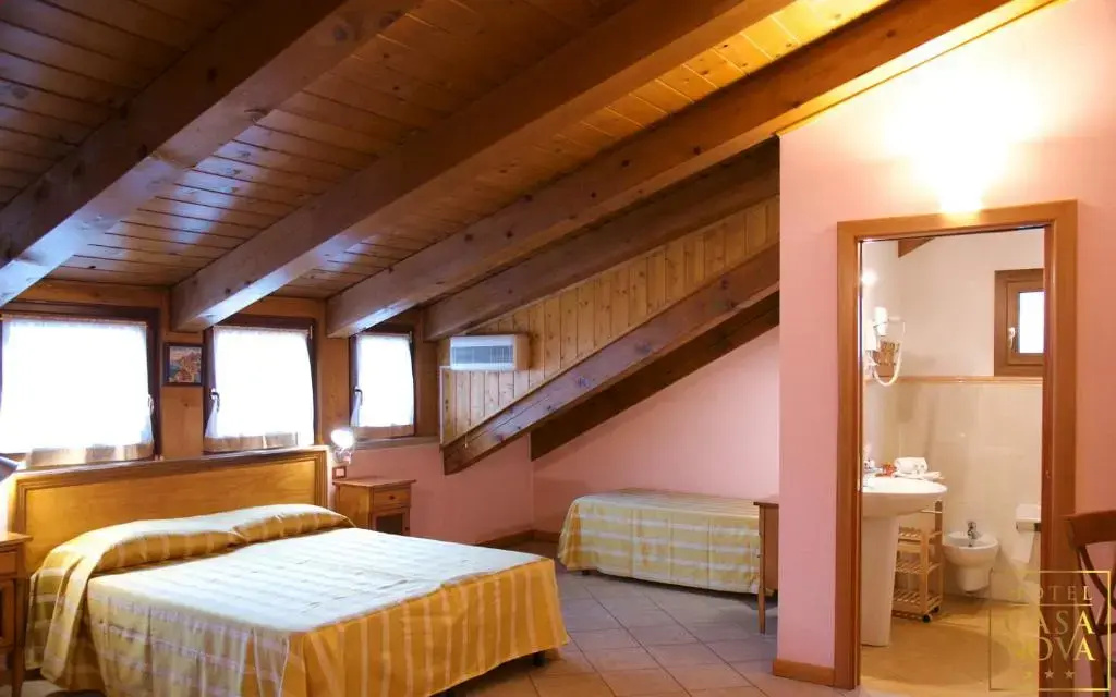 Standard Quadruple room