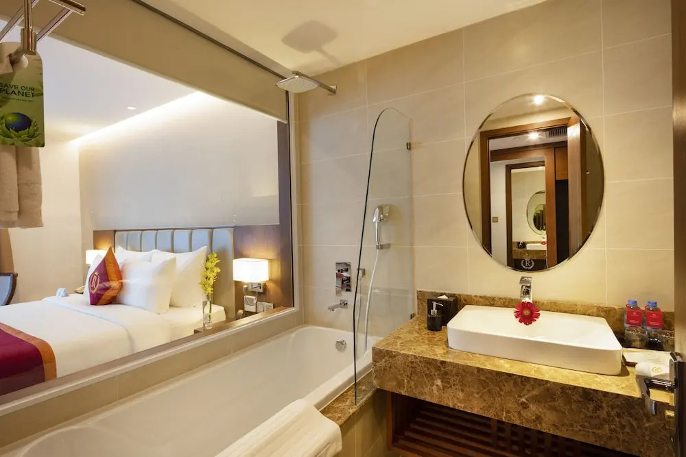Regalia Gold Nha Trang