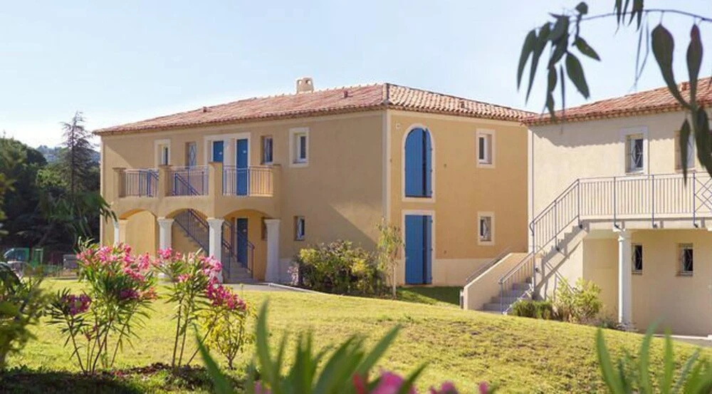 Apartment With 2 Bedrooms in Sainte-maxime, With Pool Access, Enclosed