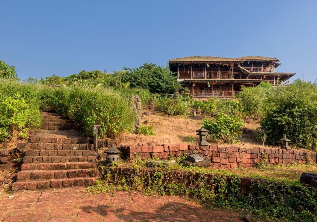 SaffronStays Villa 270