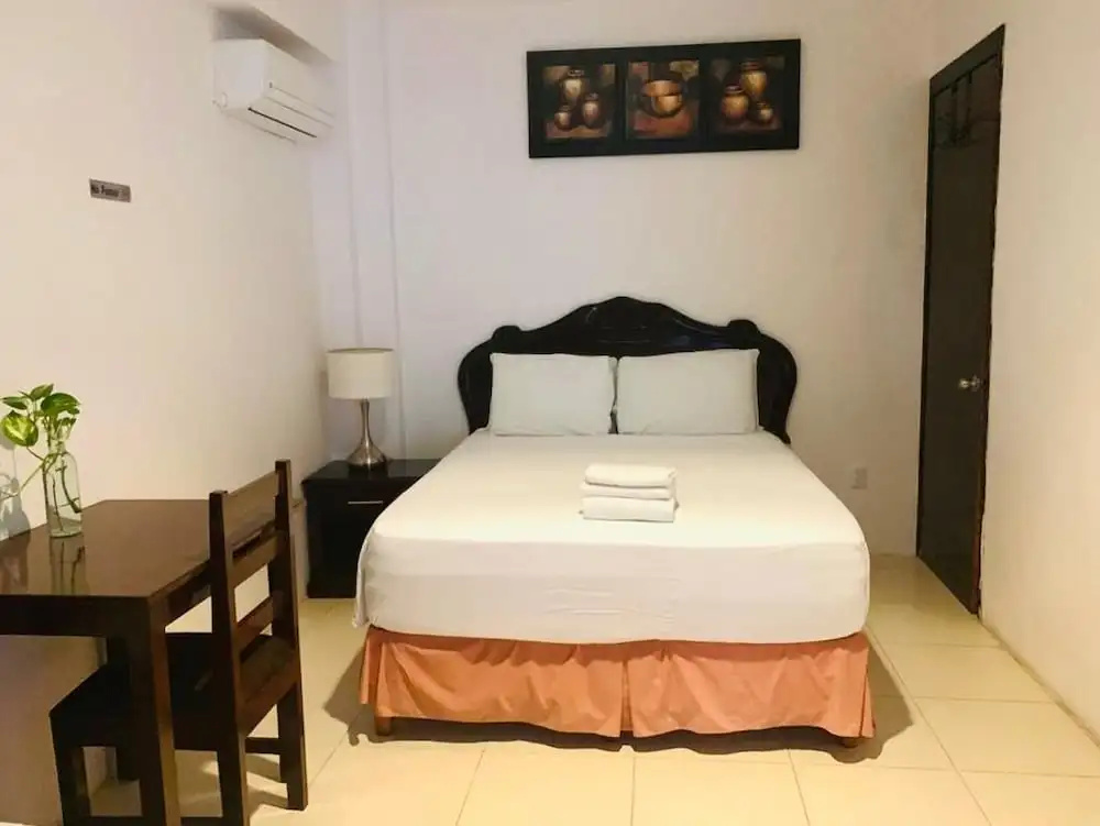 Economy room