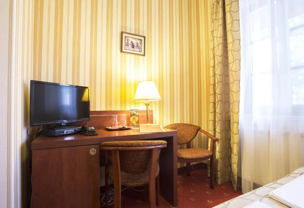Standard Double room (full double bed)