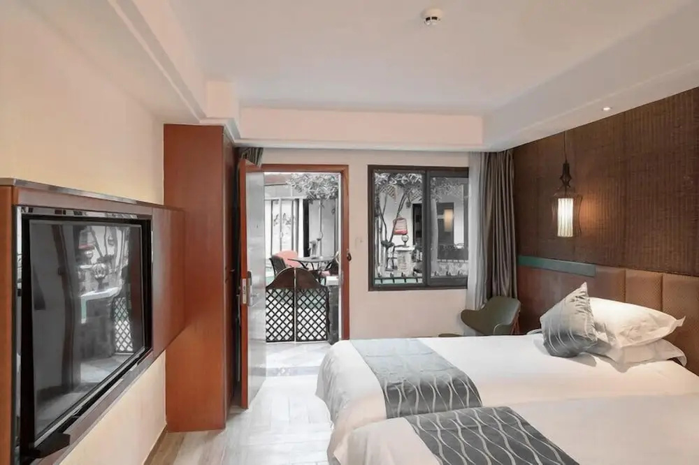 Yurong West Lake Cottage Resort Hotel - Général