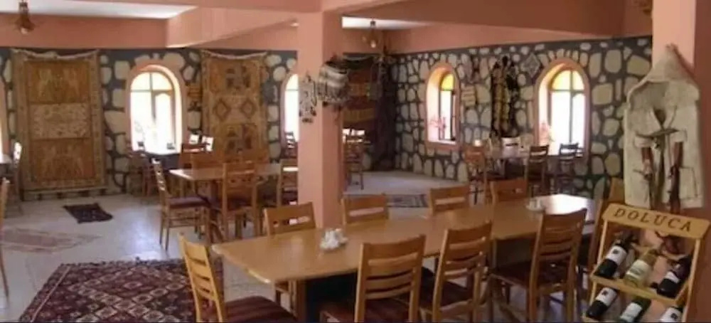 Food & Beverage
