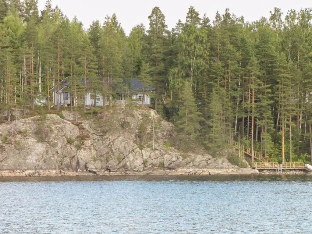 Beach & Waterfront