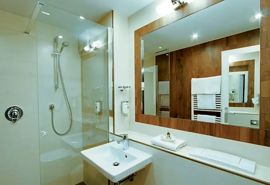 AKZENT Hotel Am Goldenen Strauss - Chambres