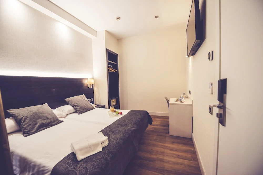 Double room (twin beds)