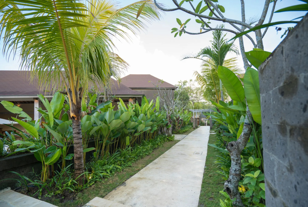 La Berceuse Resort and Villa Nusa Dua by Taritiya Collection