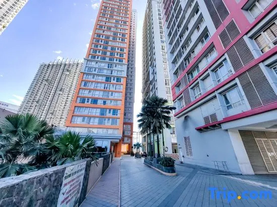 Citispace 1BR Suite at Sunshine100 Near BGC #SS04