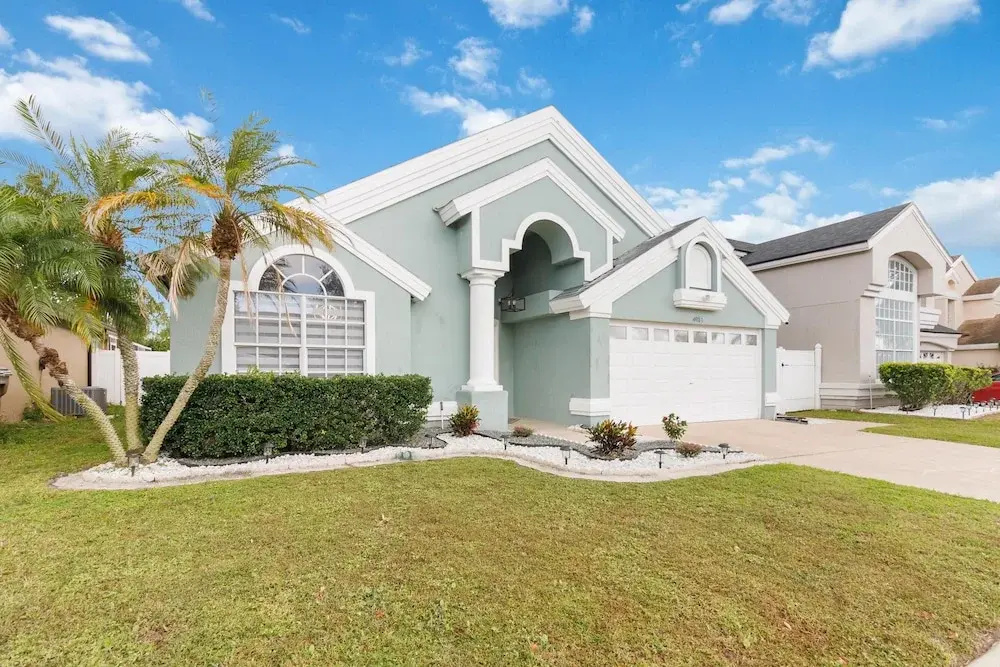 Fascinating Private Pool and Game-room, Near Disney!!