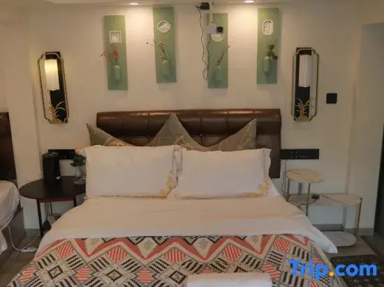 Deluxe Double room (twin beds)