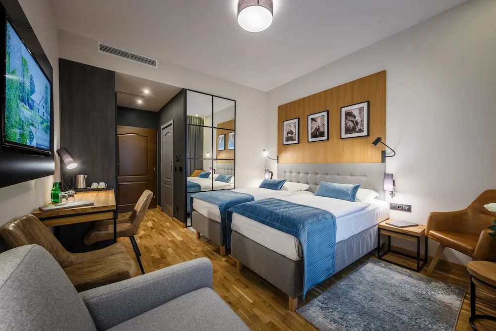 Standard Double room (twin beds)