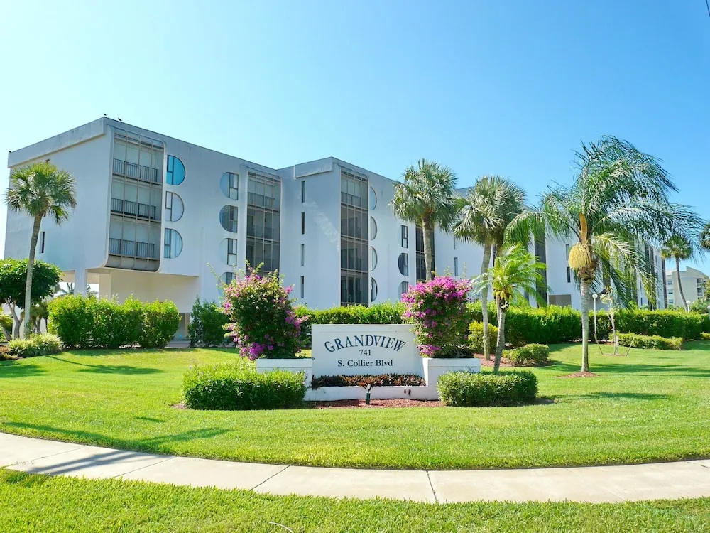 Grandview 407