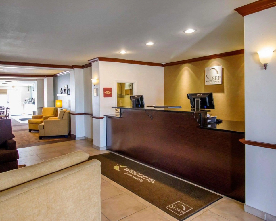 Lobby & Reception