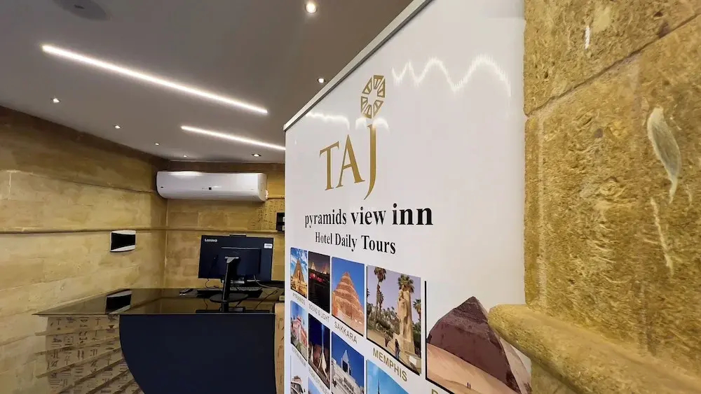 Taj pyramids view inn - фото 44