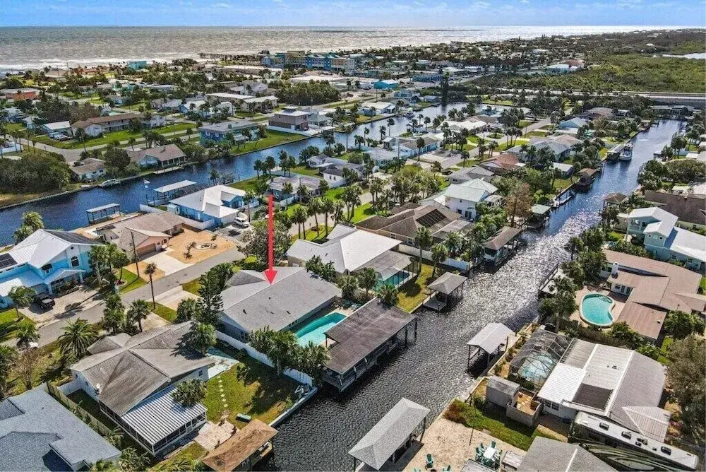Canal Front Beach Home, Private Pool