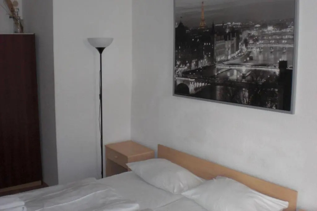 Komet - Chambres