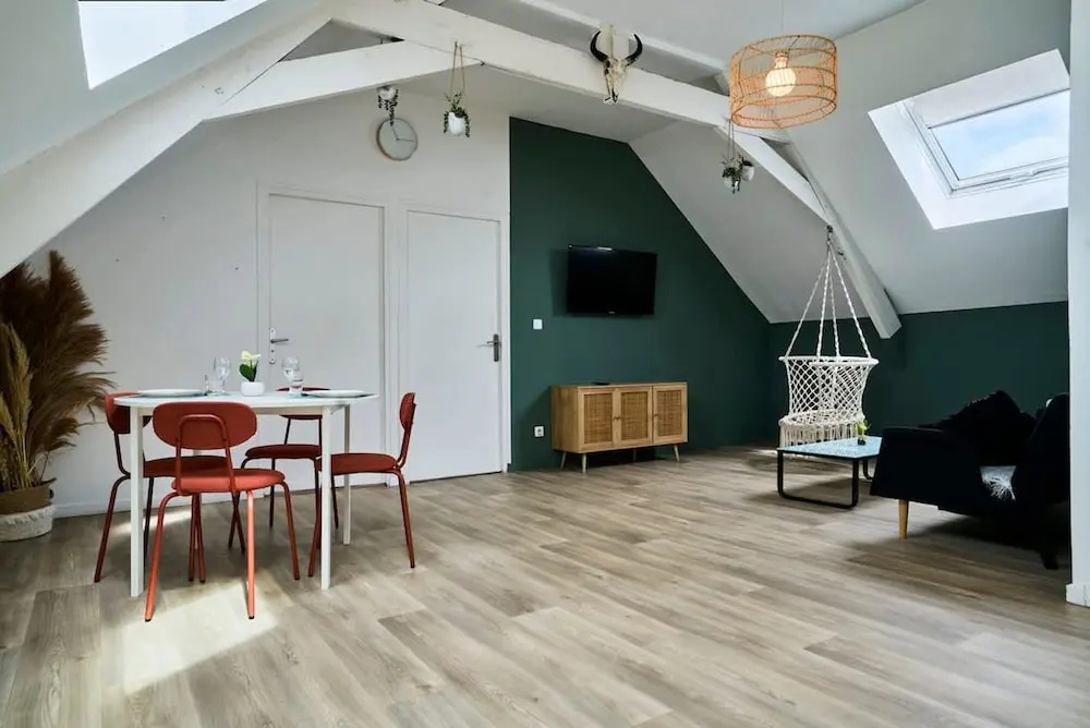 Voir la photo 2 — En d Placement 10 les Combles Wifi Gratuit