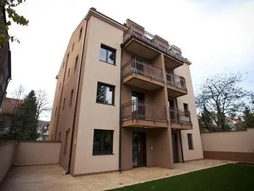 Carpe Diem Apartments