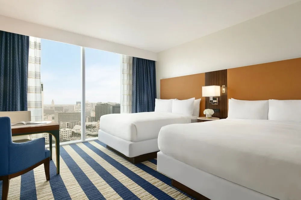 Fairmont Quadruple room