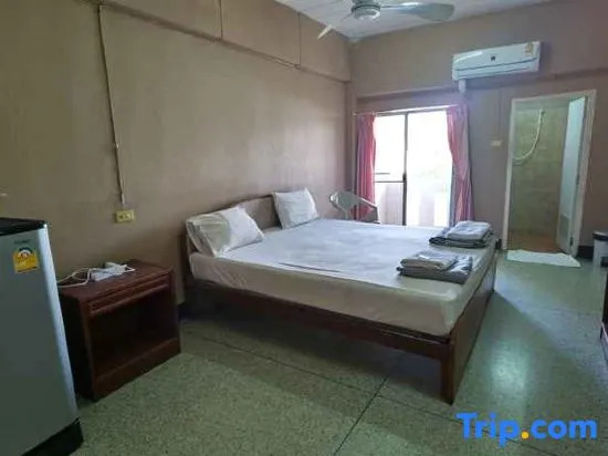 Двухместный номер Standard 2 отдельные кровати в DMa Hotel