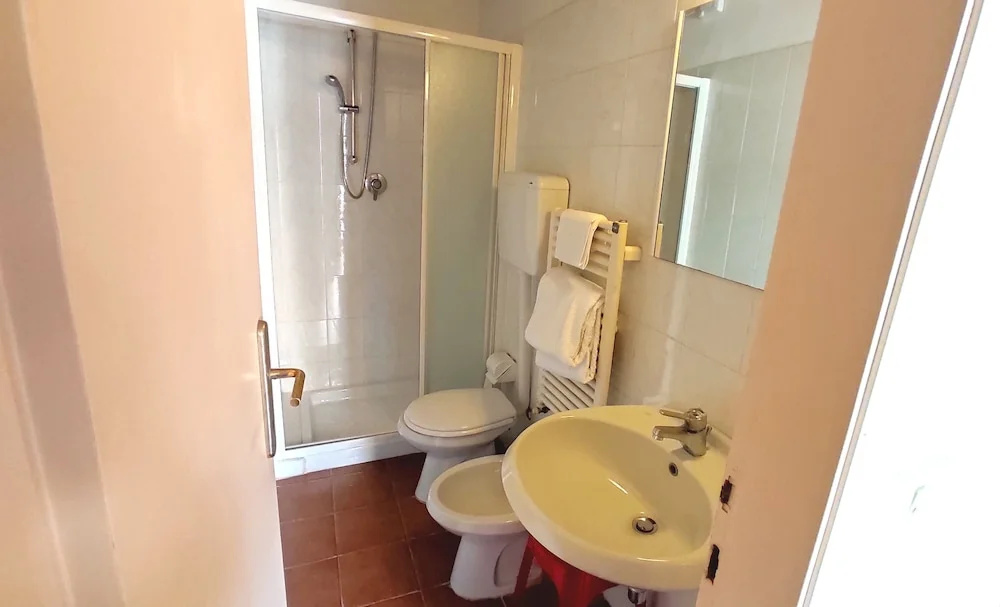 Economy Single room with garden view