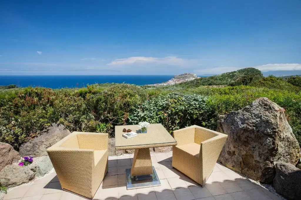 Deluxe Double room with sea view (full double bed)