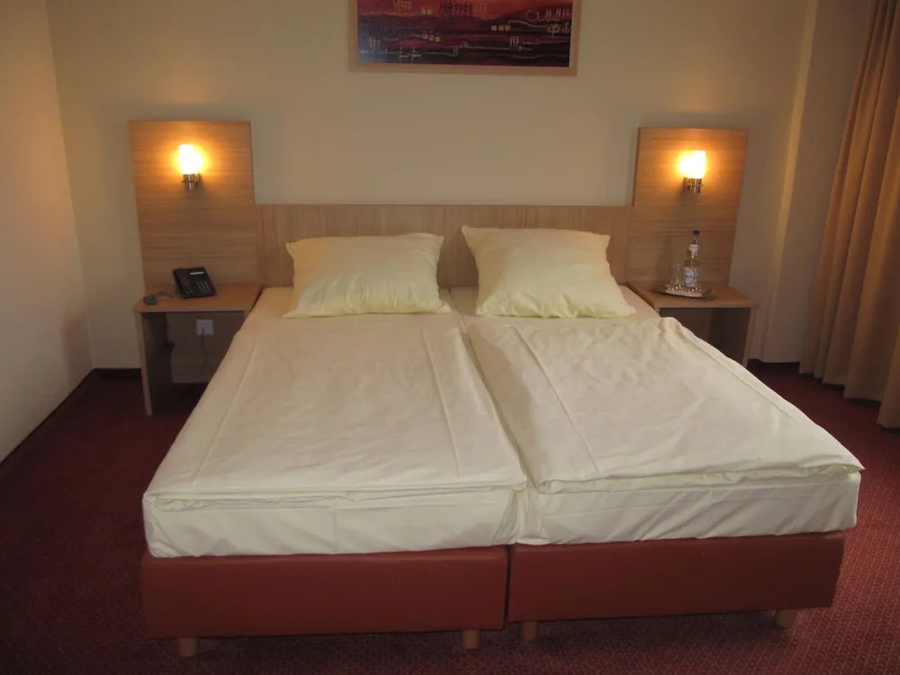 Single Suite