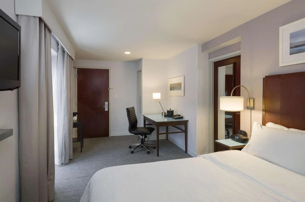Hampton Inn Manhattan Seaport Financial District - Chambres