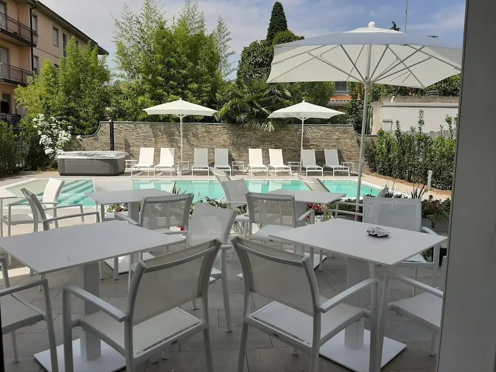 Hotel photo 13