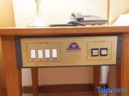 Одноместный полулюкс в Diamond Plaza Hotel Suratthani