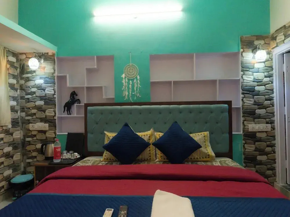 Premier room