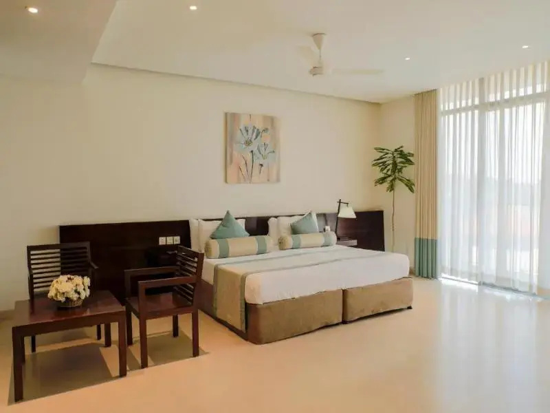 Deluxe Double room with balcony (full double bed)