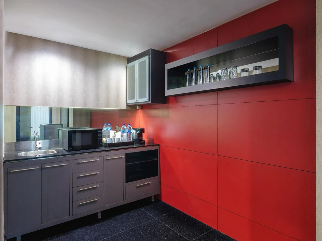 Manhattan Hotel Jakarta - фото 33